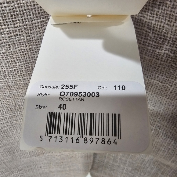 By Malene Birger Rosettan Beige Blazer - Picture 8 of 11